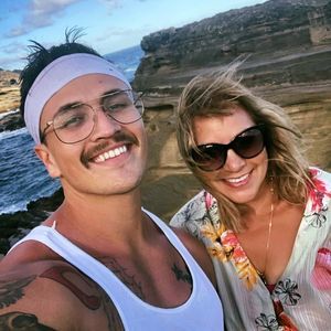 Meet your Posher, Sharon